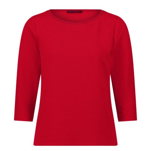Rotes Betty Barclay Shirt mit rundem Ausschnitt und 3/4-Arm, freigestellt auf weißem Hintergrund