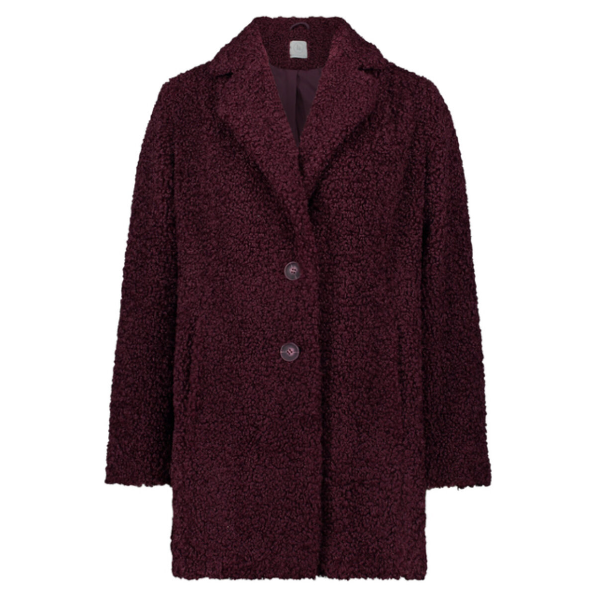 Bordeauxrote Betty & Co Plüschjacke mit Teddyfell-Optik, Reverskragen und Knopfverschluss, freigestellt auf weißem Hintergrund